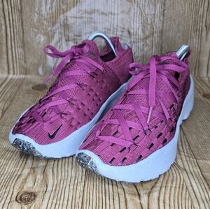 nike with memory foam insole